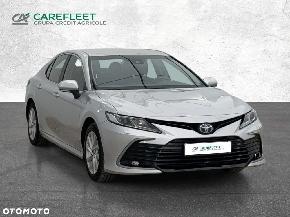 Toyota Camry - 3