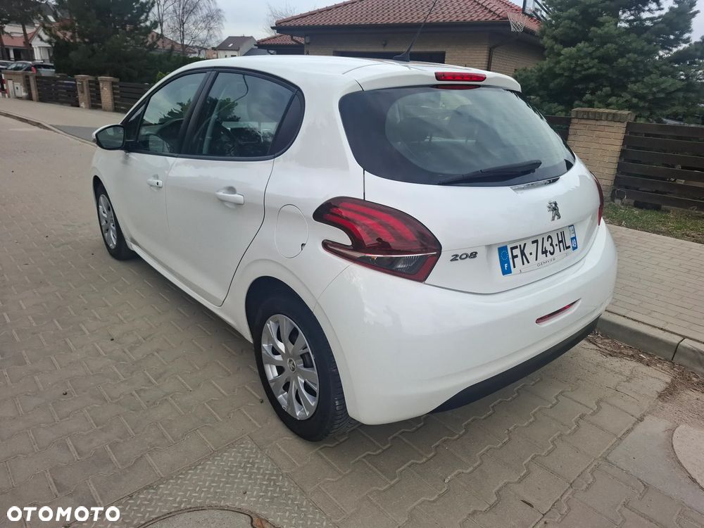 Peugeot 208 1.2 PureTech Active - 4