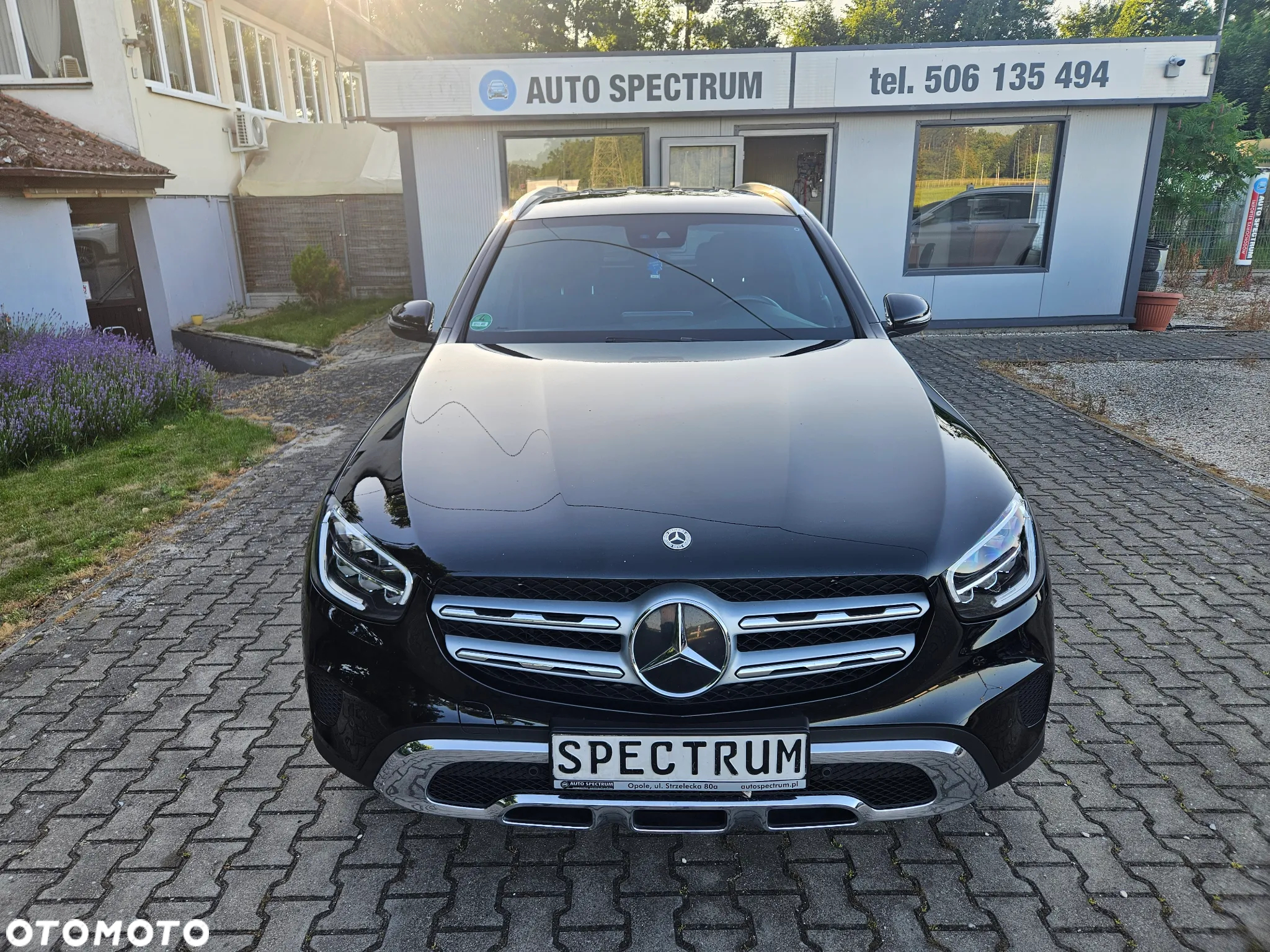 Mercedes-Benz GLC 300 e 4-Matic - 2