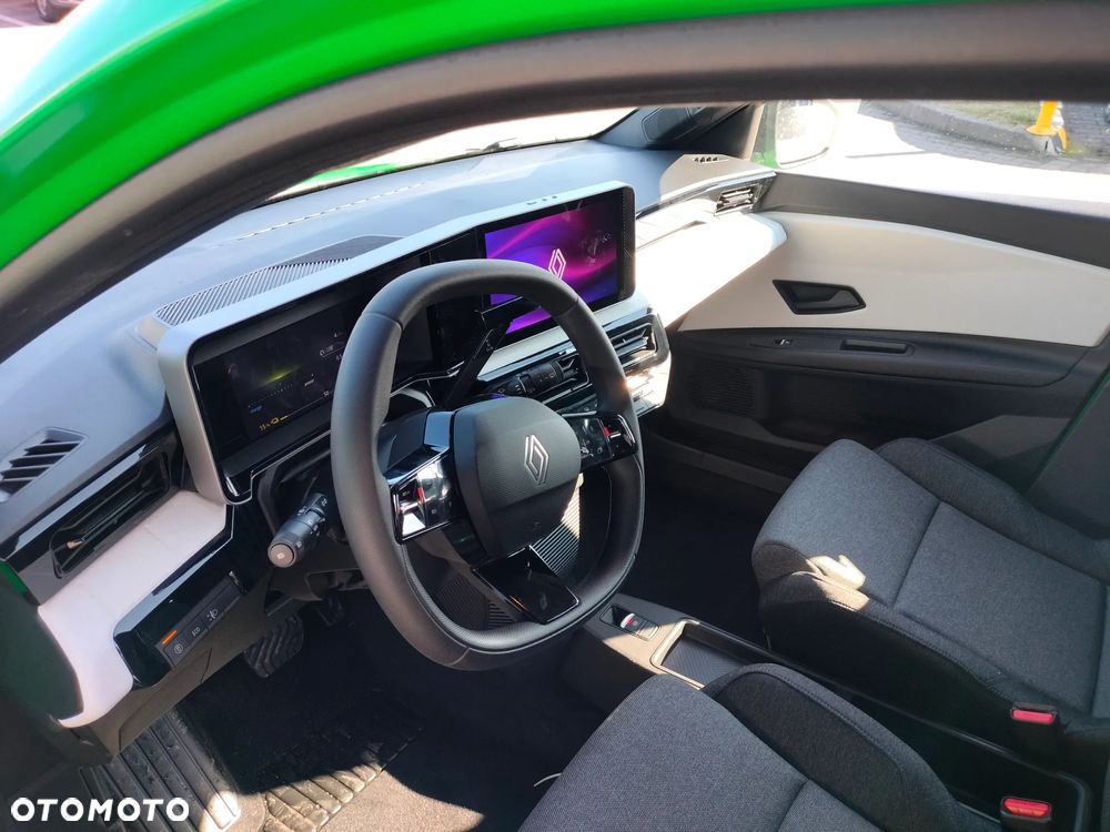 Renault 5 40kWh Urban Range Evolution - 13