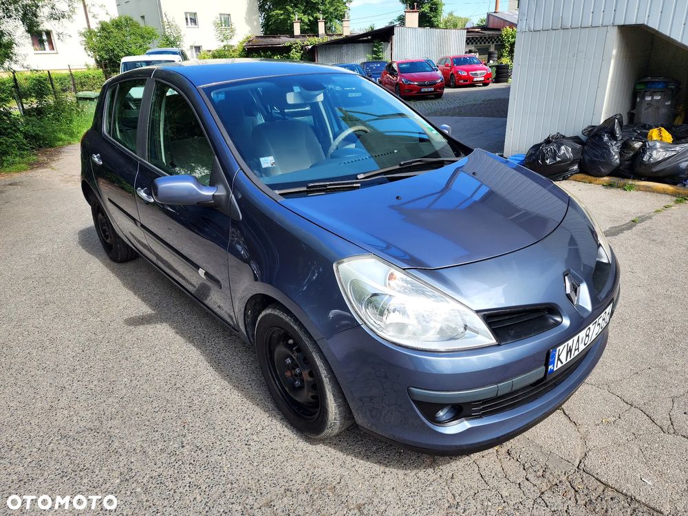 Renault Clio - 3