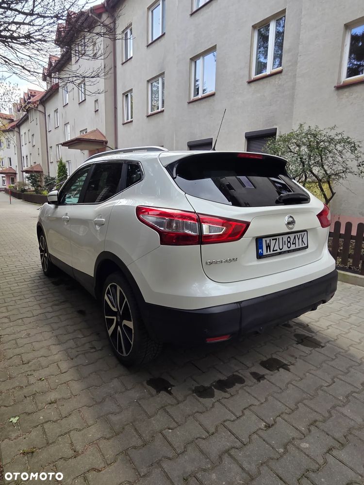 Nissan Qashqai 1.6 DCi Xtronic N-Connecta - 6