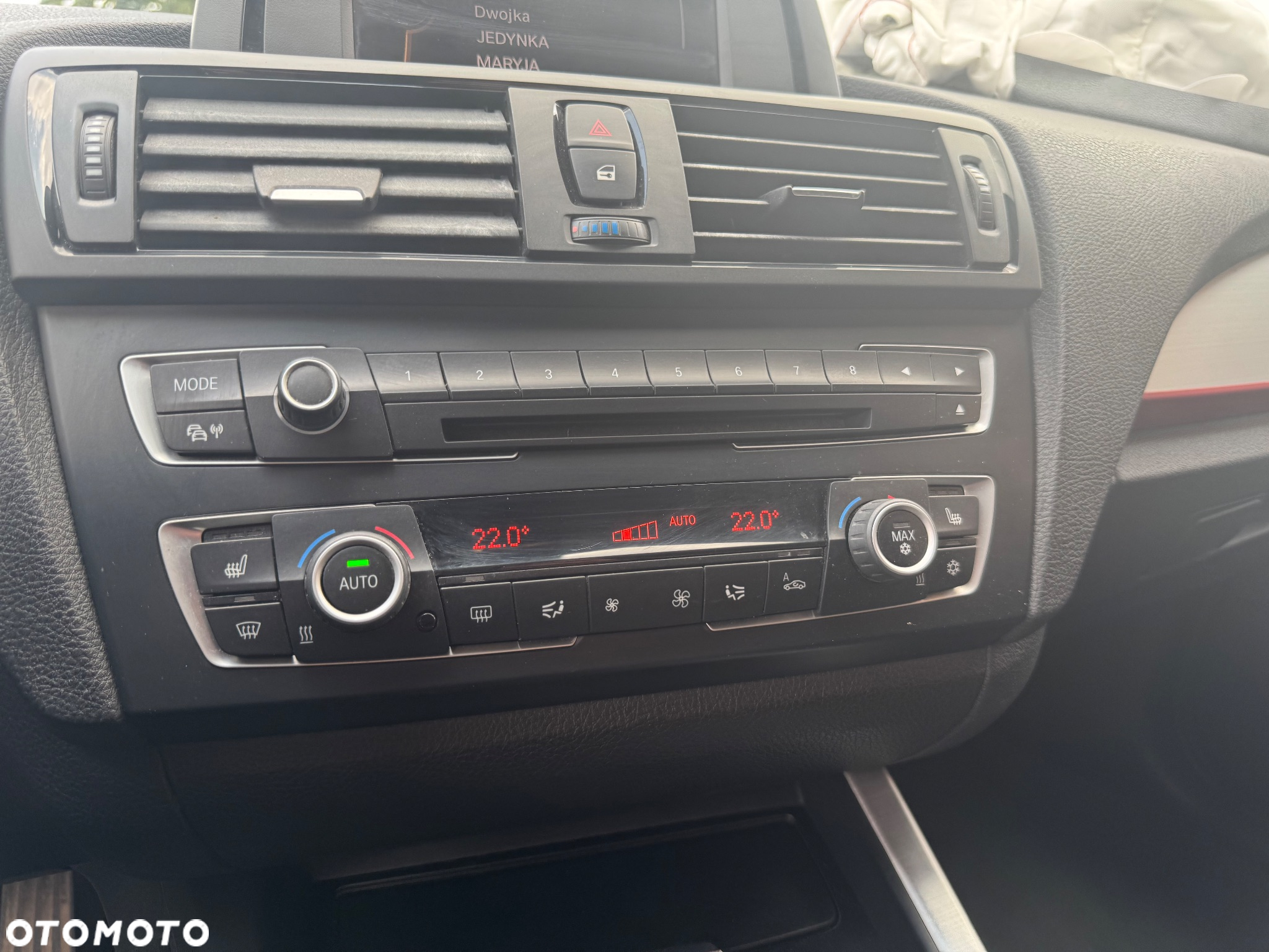 BMW Seria 1 118i Sport Line - 12