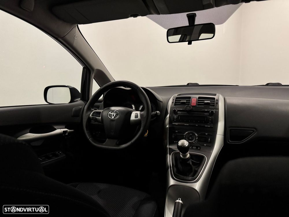 Toyota Auris 1.4 D-4D ACtive+AC - 23