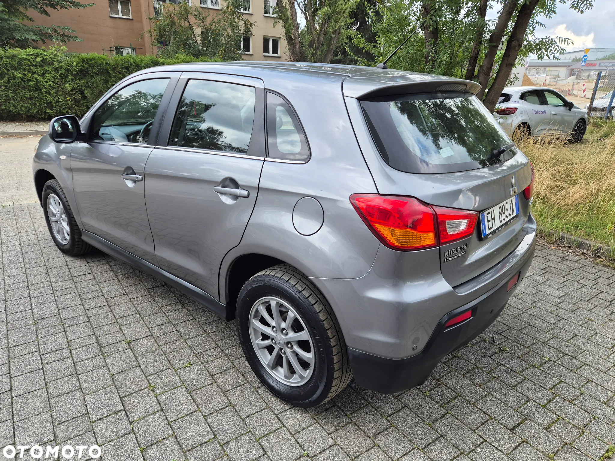 Mitsubishi ASX 1.8 DI-D 4WD Instyle - 8
