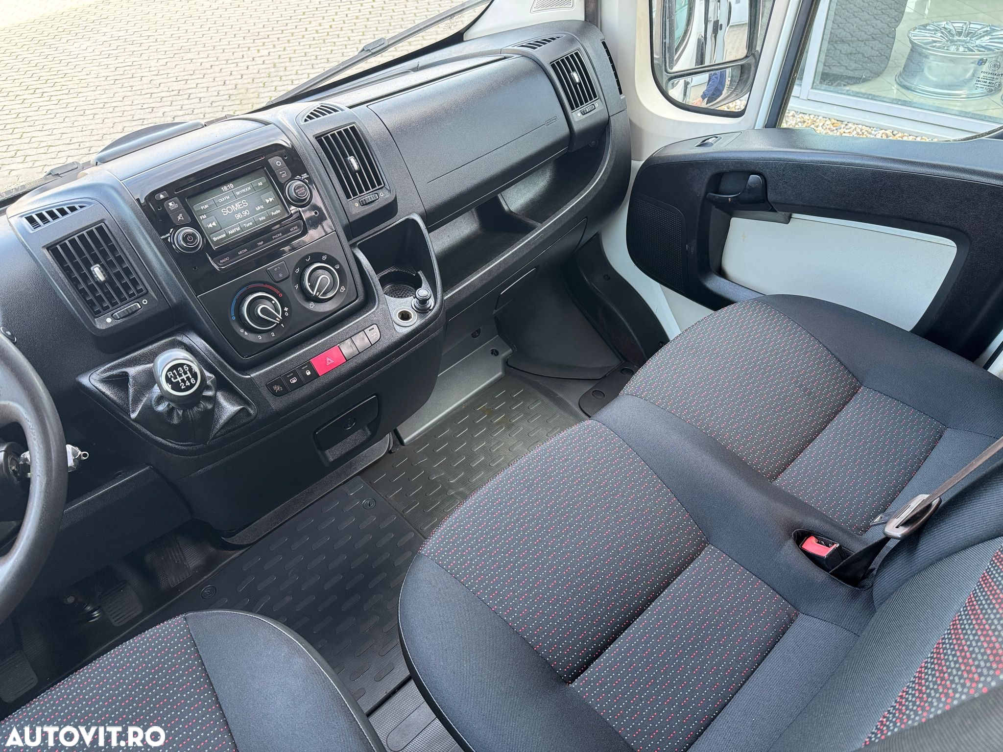 Citroën Jumper 35 L3H2 Snoeks Profi - 15