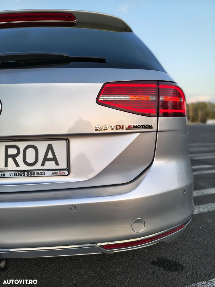 Volkswagen Passat 2.0 TDI SCR (BlueMotion Tech) 4Mot DSG Highline - 11