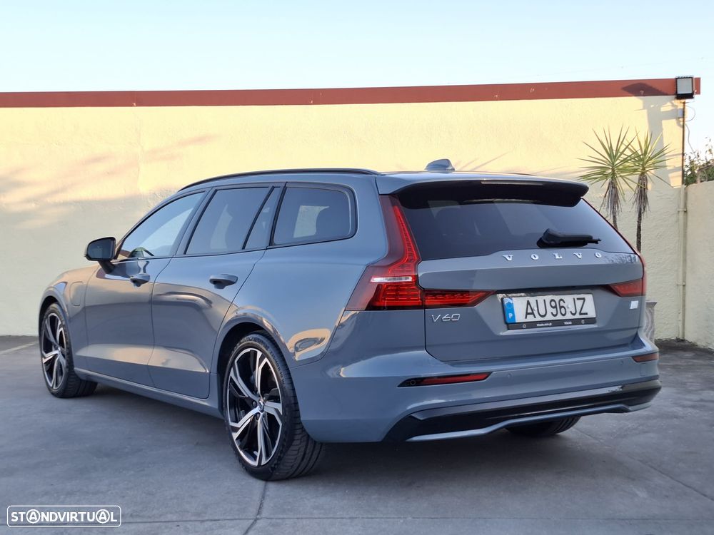 Volvo V60 2.0 T6 AWD TE R-Design - 16