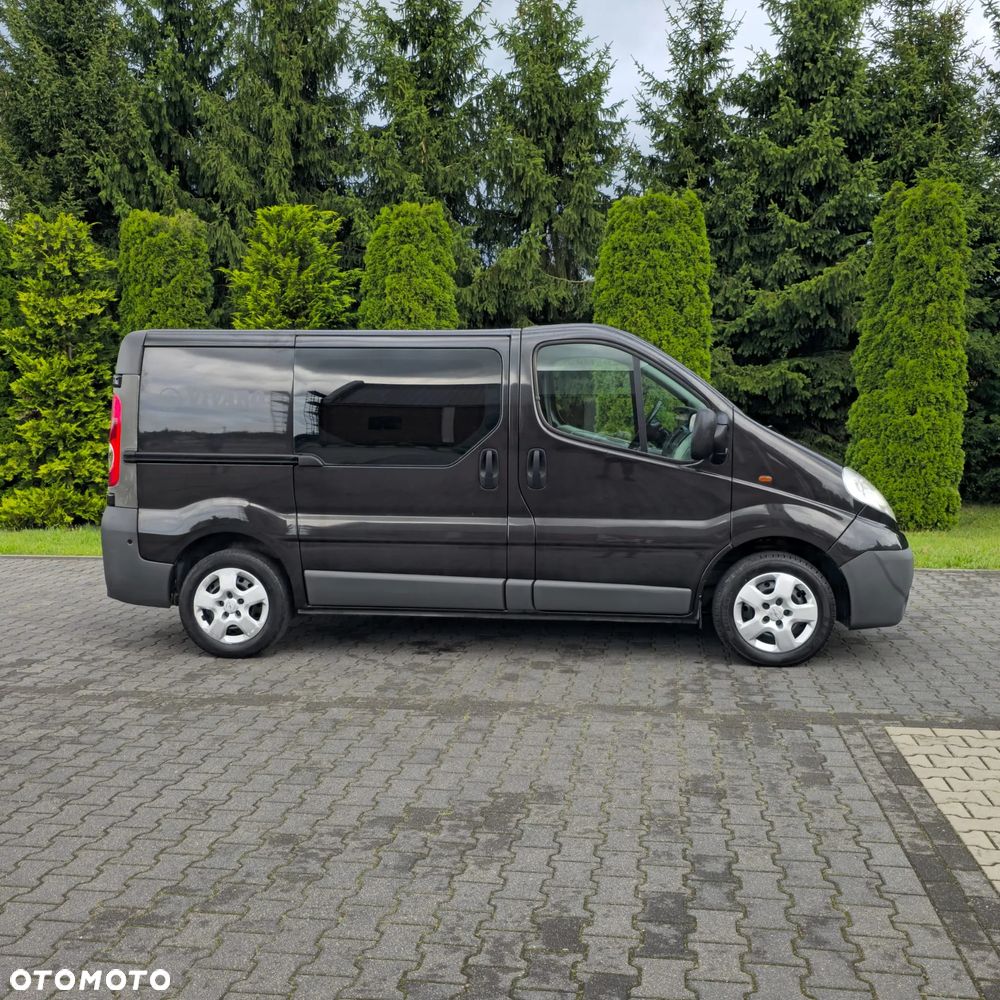 Opel Vivaro - 14