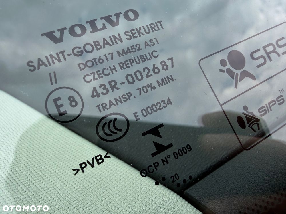 Volvo XC 60 B5 B Geartronic Momentum Pro - 21