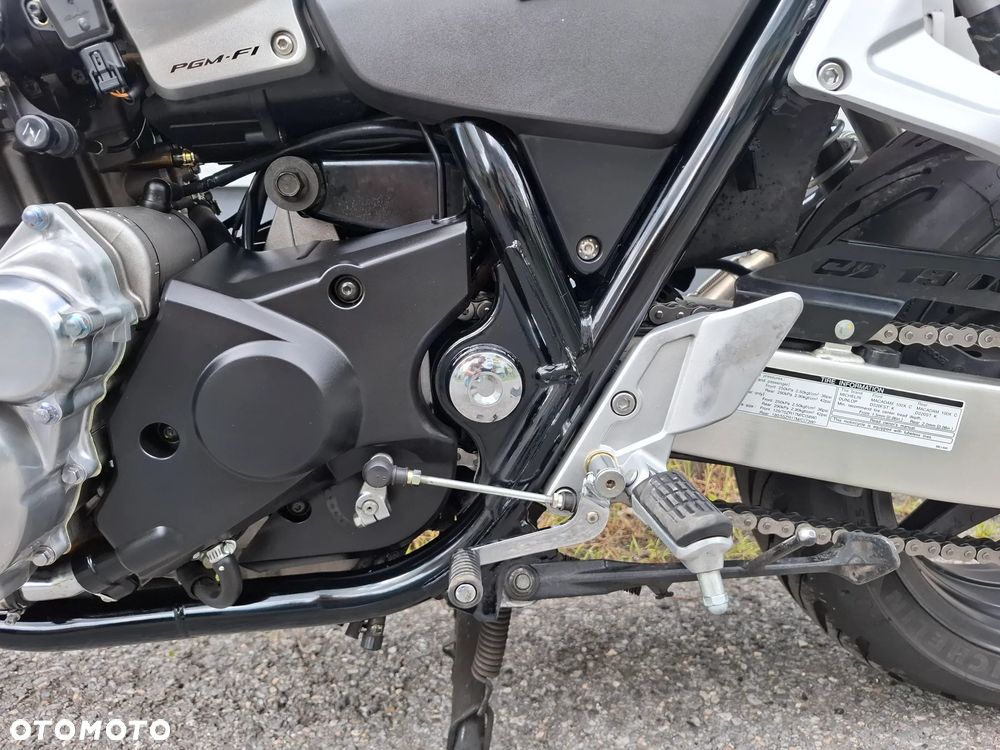 Honda CB - 29