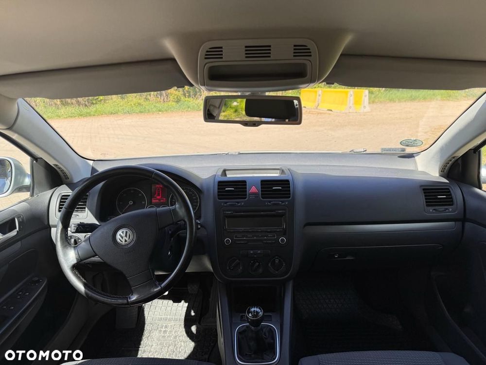 Volkswagen Golf 1.9 TDI Comfortline - 7