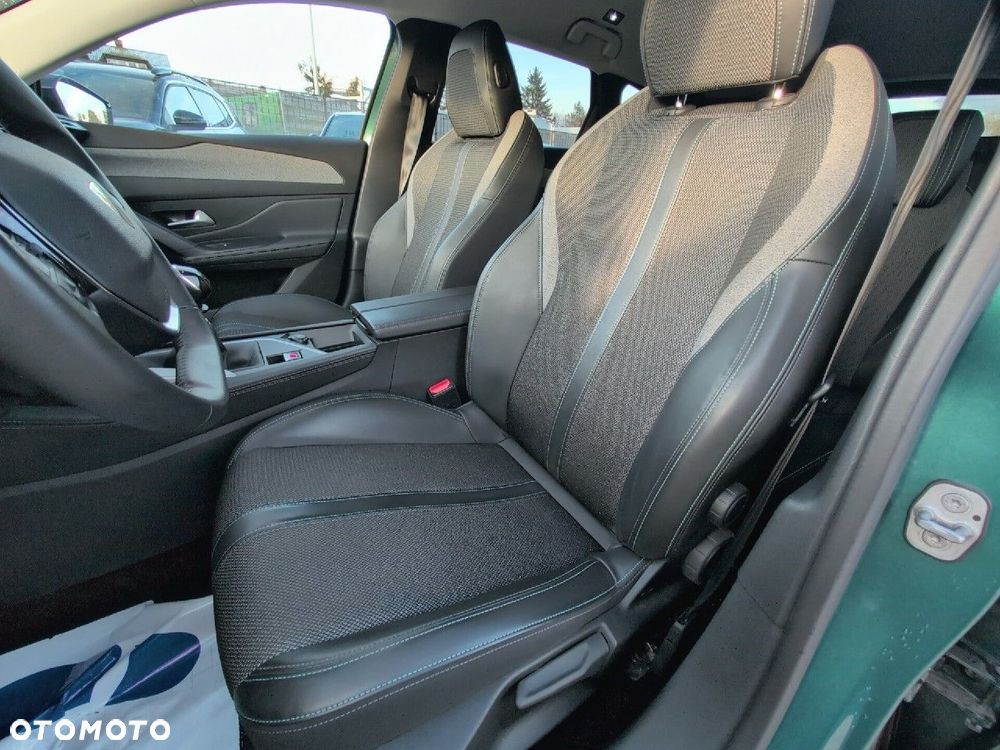 Peugeot 308 1.2 PureTech Allure S&S - 27