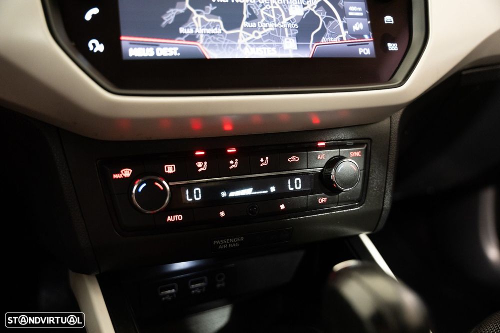 SEAT Arona 1.0 TSI Xcellence DSG - 25