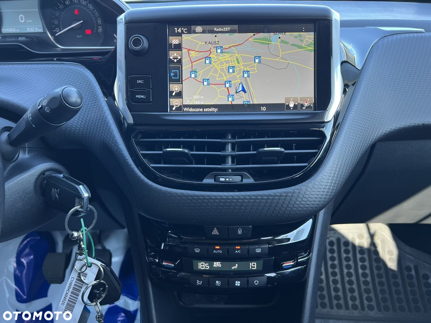 Peugeot 2008 - 11