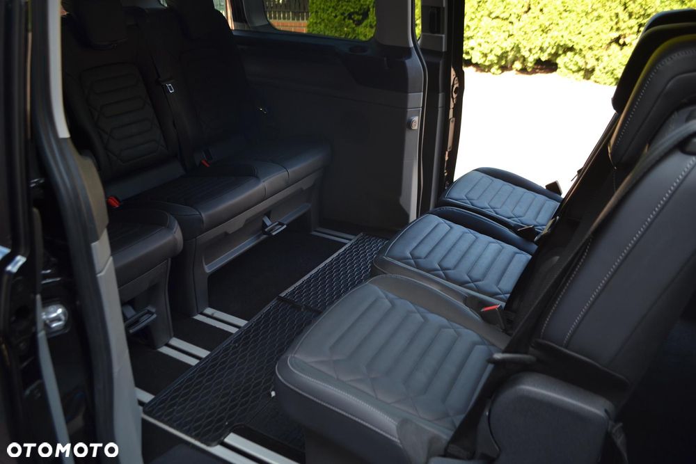 Ford Tourneo Custom L2H1 VA Autm Titanium - 36