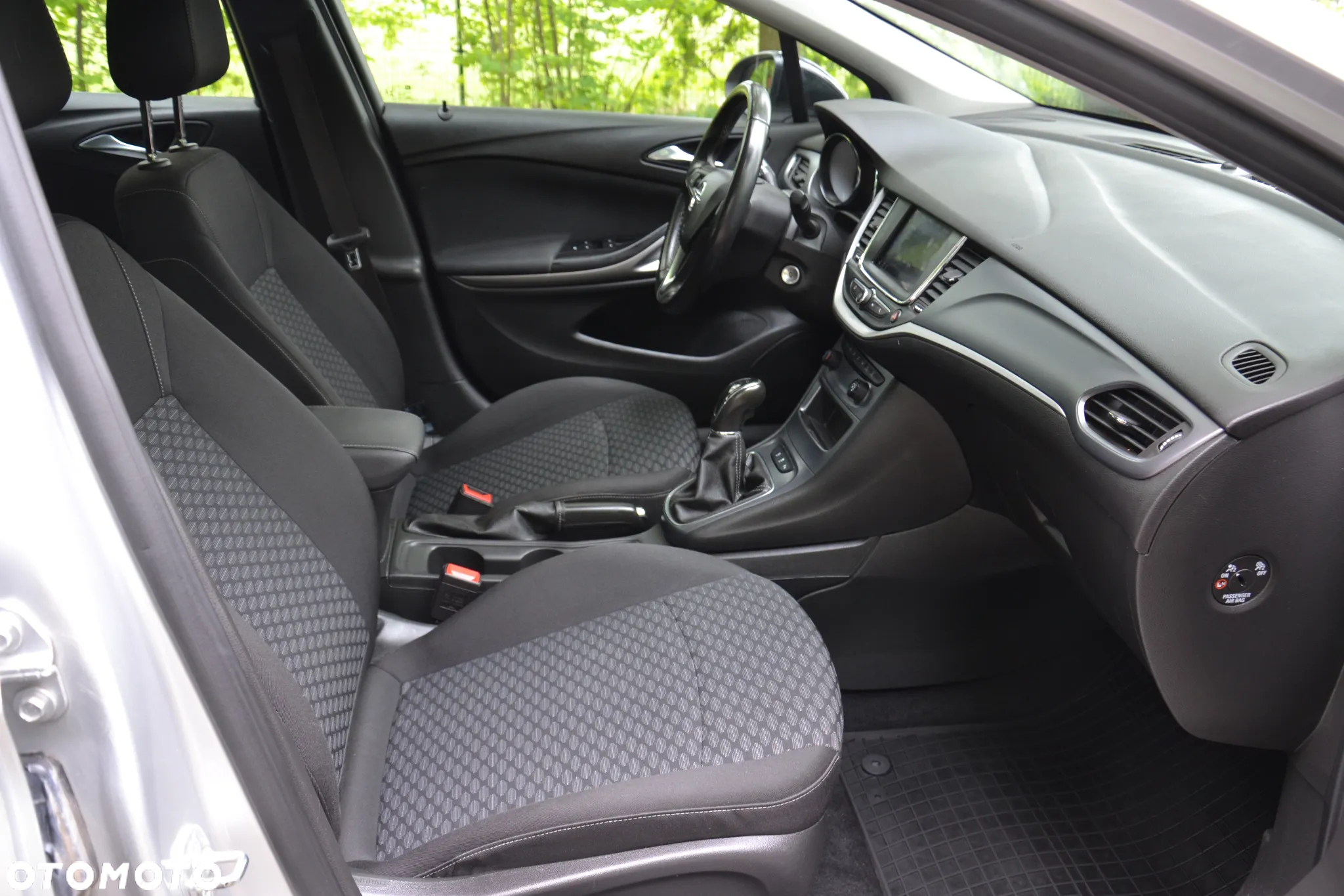 Opel Astra V 1.2 T Edition S&S - 17