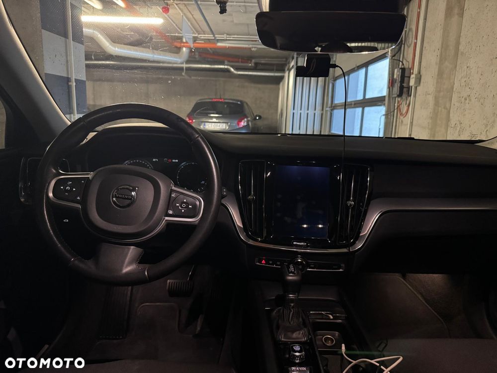Volvo V60 D4 AWD - 16
