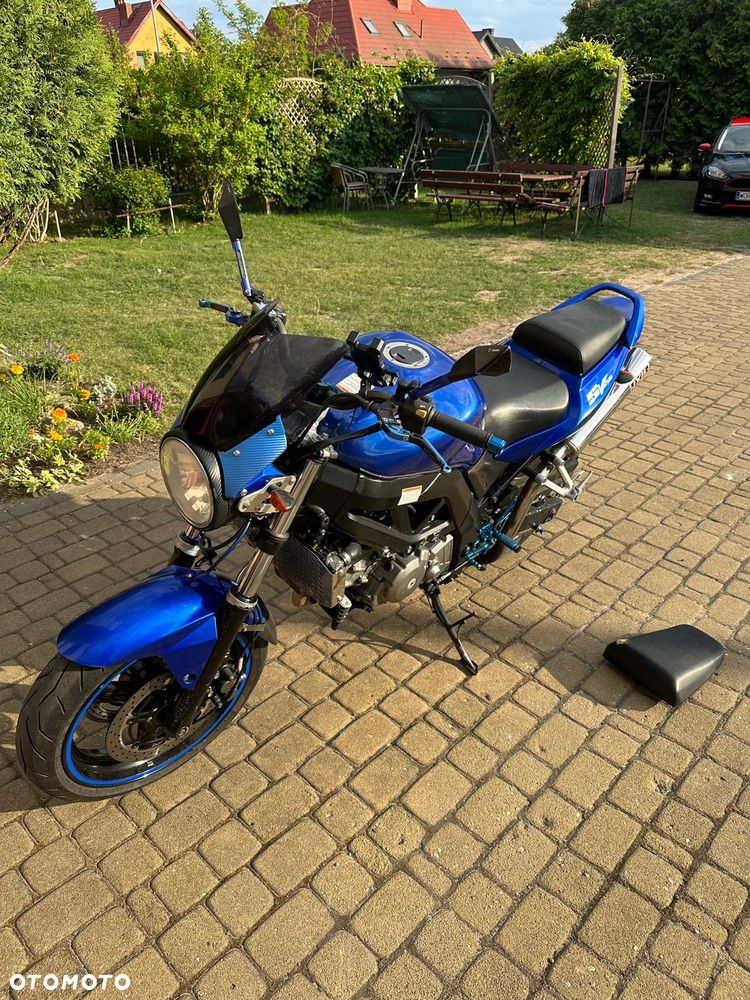 Suzuki SV - 2