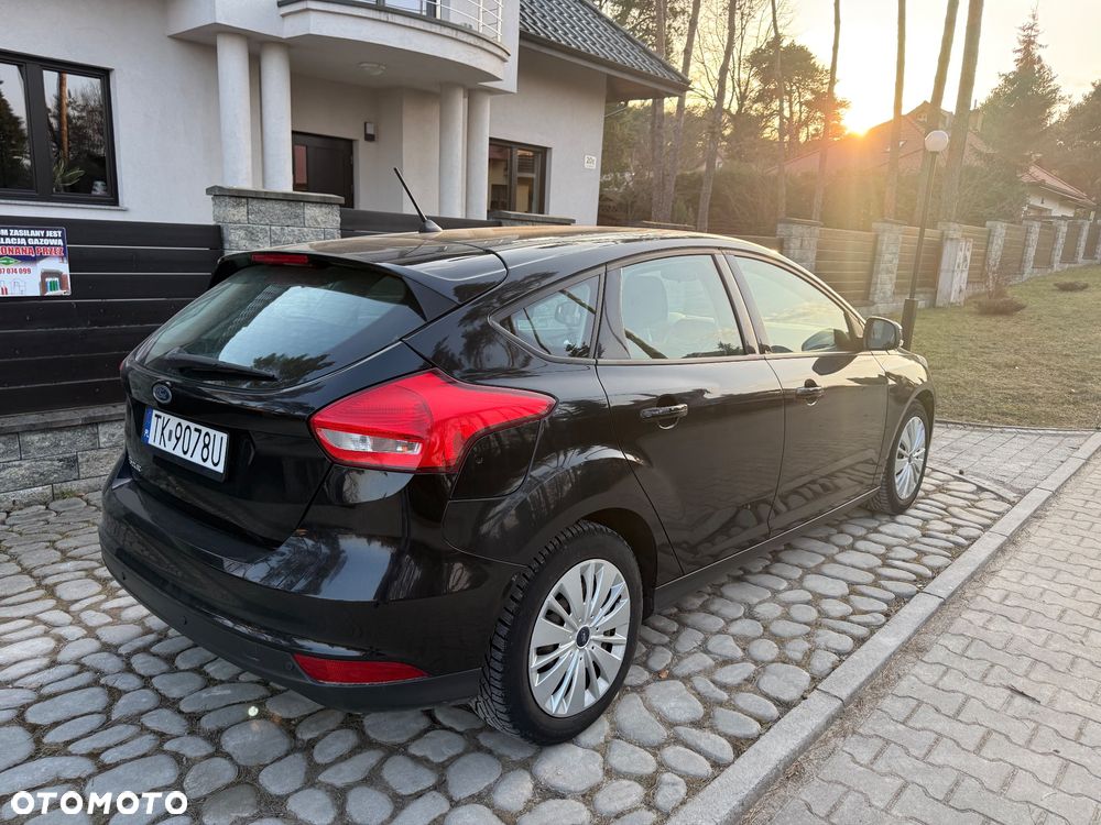 Ford Focus 1.5 TDCi SYNC Edition - 8