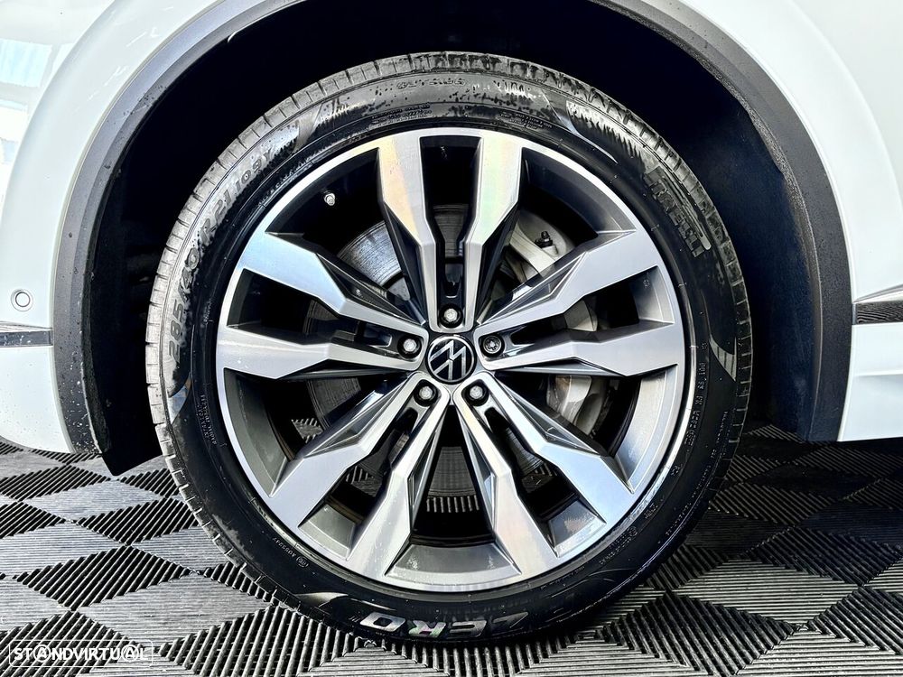 VW Touareg 3.0 V6 e-Hybrid 4Motion Aut. Elegance - 29