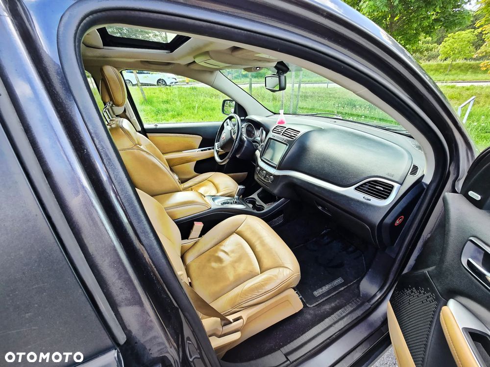 Fiat Freemont 2.0 Multijet Lounge AWD - 9