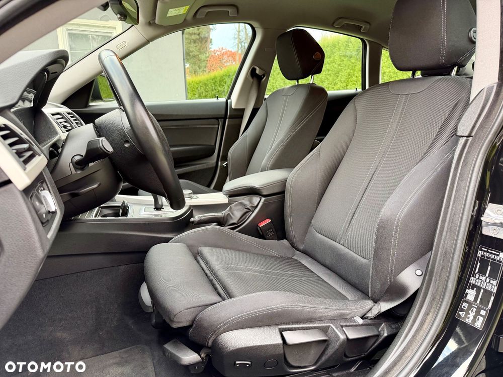 BMW Seria 3 320d xDrive Advantage sport - 12