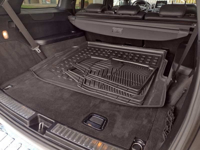 Mercedes-Benz GLS - 26