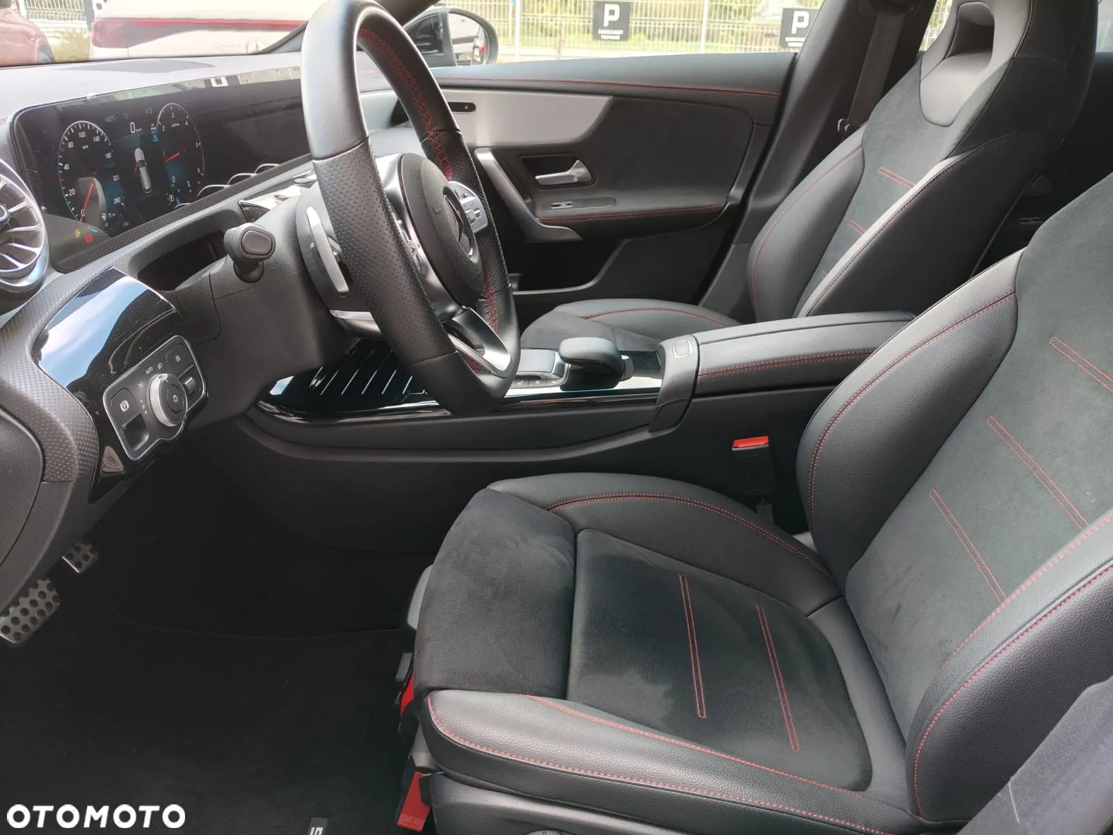 Mercedes-Benz CLA 200 d AMG Line 8G-DCT - 14