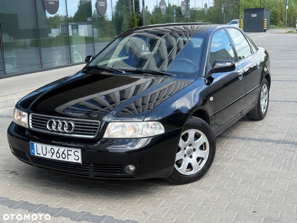 Audi A4 Limousine - 2