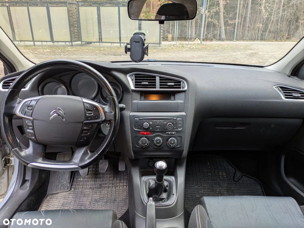 Citroën C4 1.6 HDi Attraction - 5