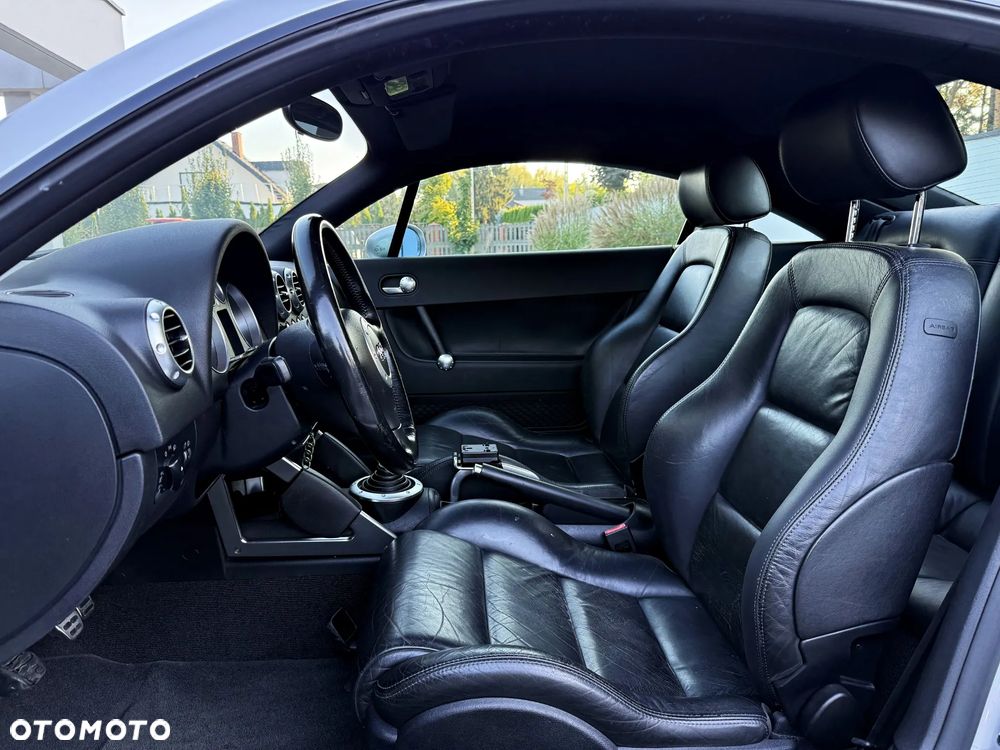 Audi TT Coupé 1.8 T - 23