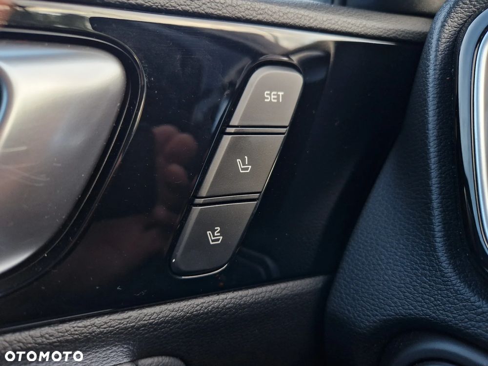 Kia ProCeed 1.6 CRDi DCT7 SCR GT LINE - 22