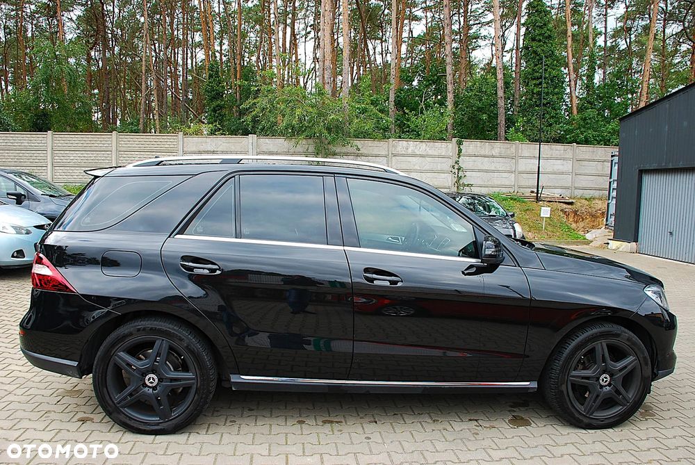 Mercedes-Benz ML 350 BlueTec 4-Matic - 10