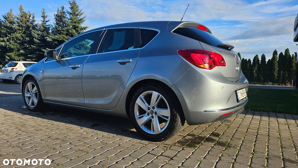 Opel Astra 1.4 T Energy EU6 - 1