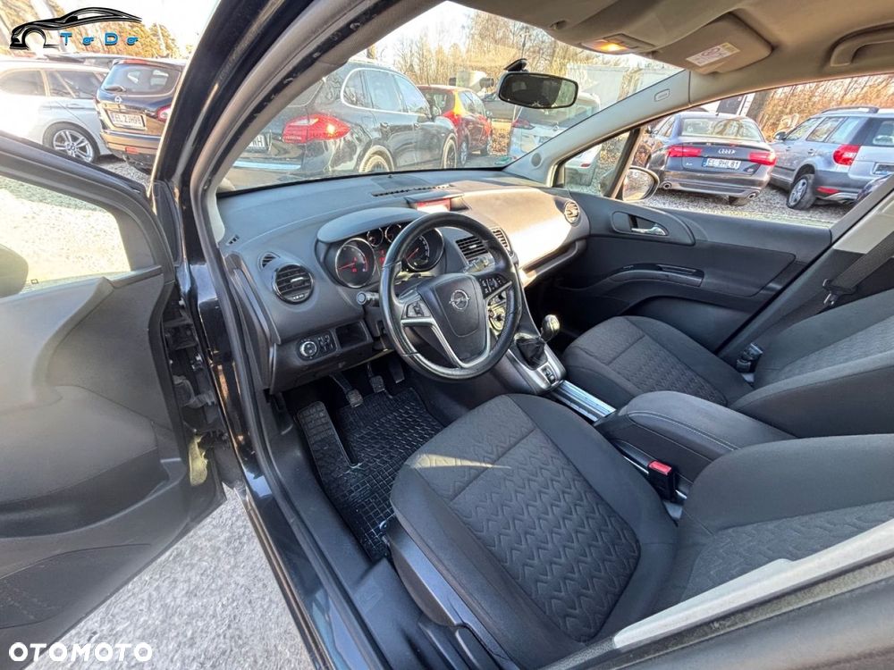 Opel Meriva 1.4 T Design Edition S&S - 15