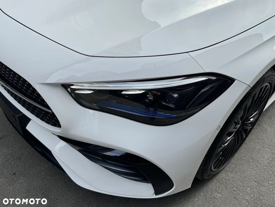 Mercedes-Benz CLE 300 mHEV 4-Matic AMG Line - 18