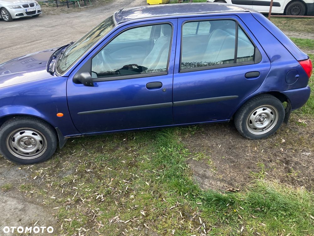 Ford Fiesta - 3
