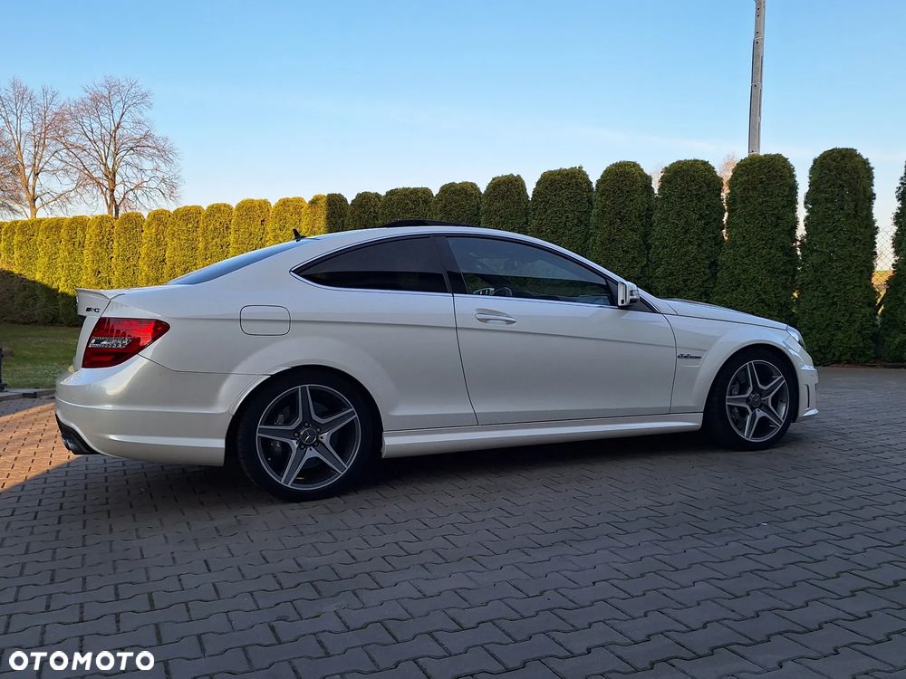 Mercedes-Benz Klasa C 63 AMG Coupe AMG SPEEDSHIFT MCT - 6