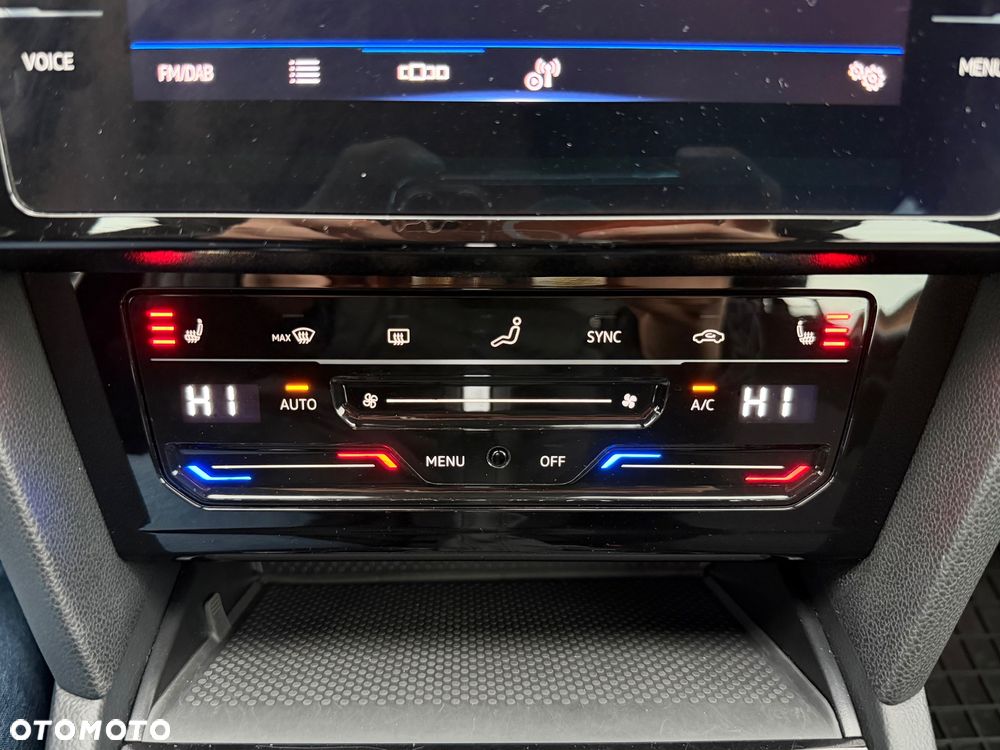 Volkswagen Passat 2.0 TDI EVO Business DSG - 36