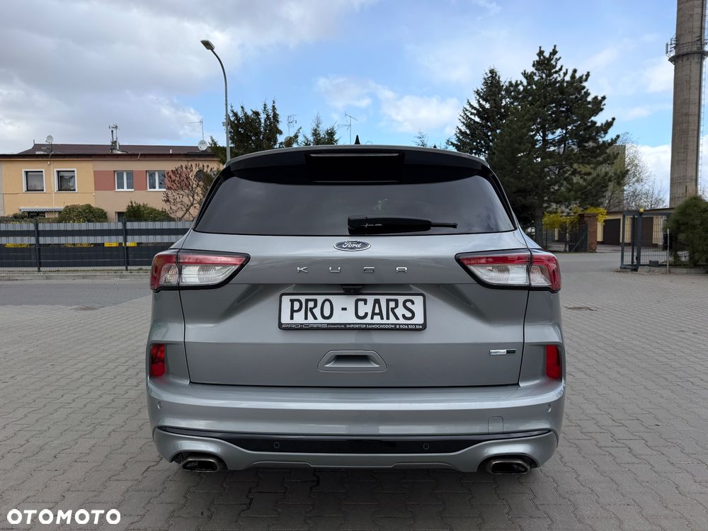 Ford Kuga - 12