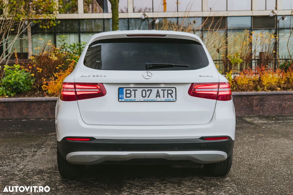 Mercedes-Benz GLC - 10