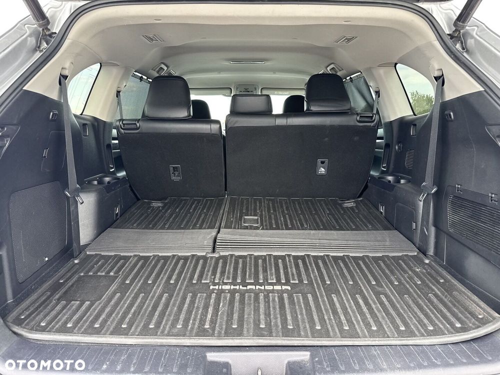 Toyota Highlander - 14
