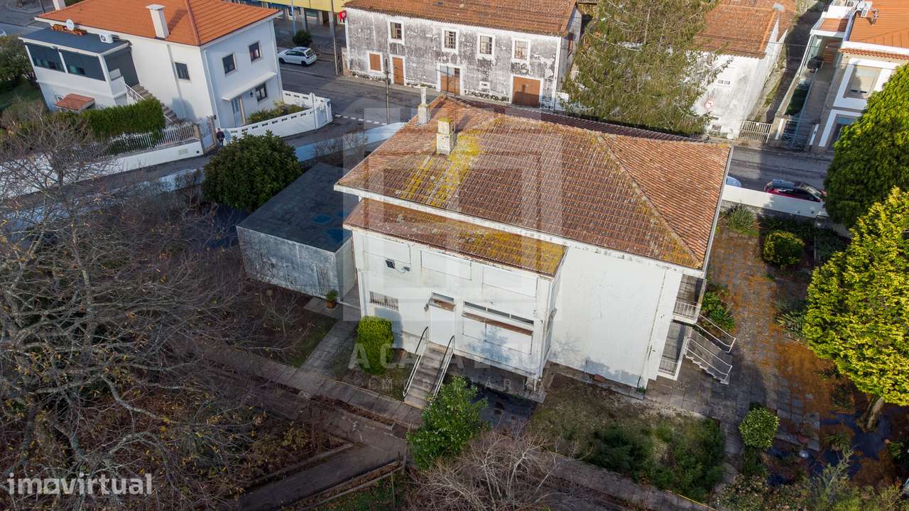 Moradia c/ PIP aprovado p/ construção de habitação coletiva em Mozelos - Grande imagem: 2/39