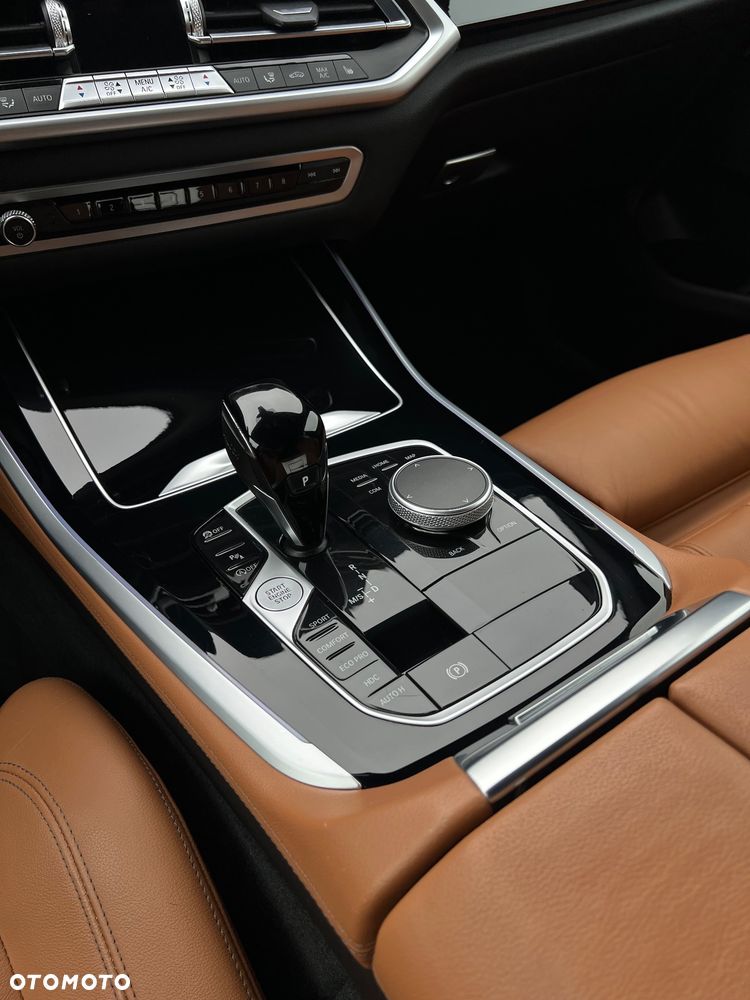 BMW X5 xDrive25d - 17