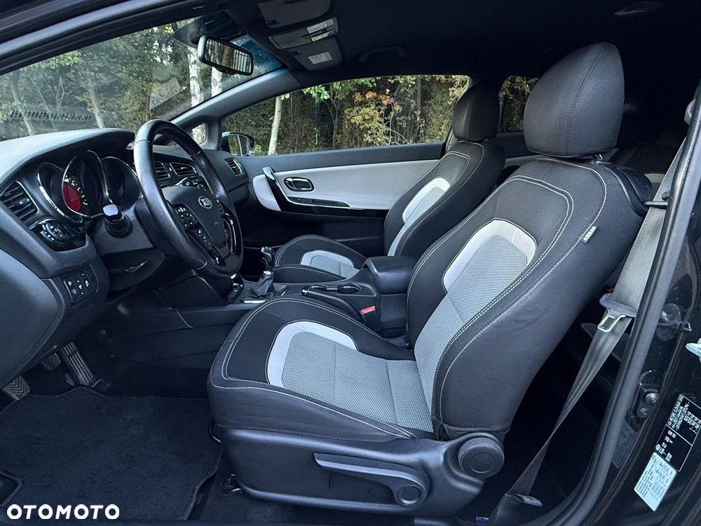Kia ProCeed 1.4 XL - 32
