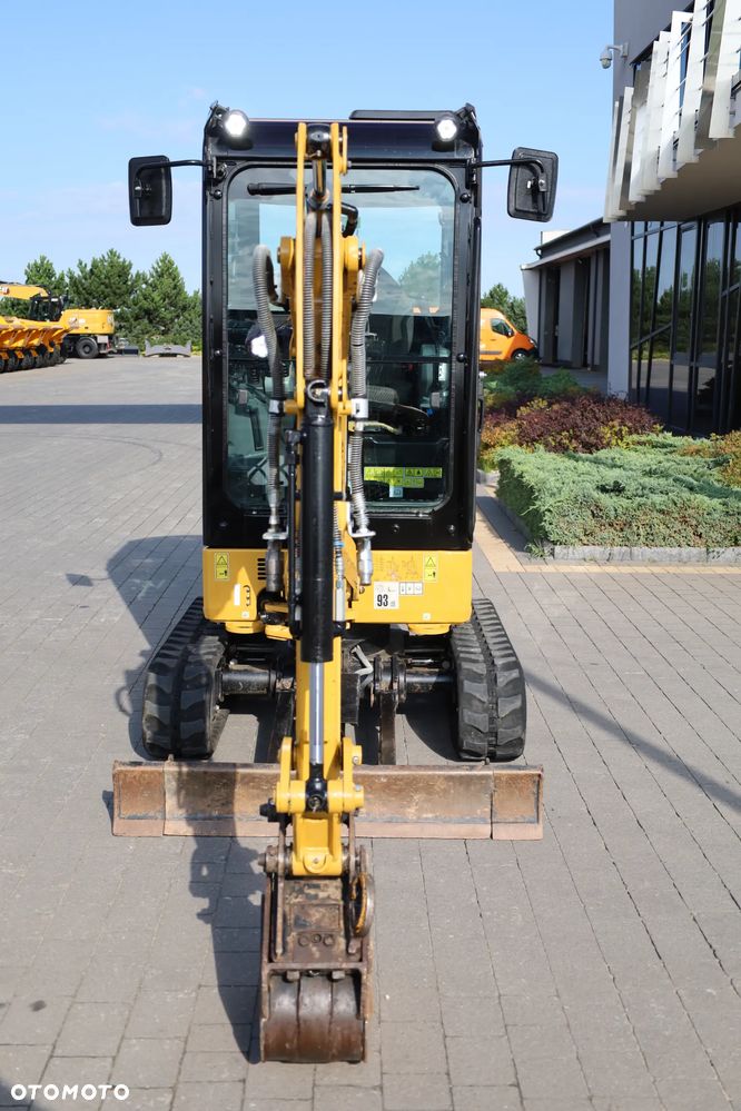 Caterpillar 301,6 - 8