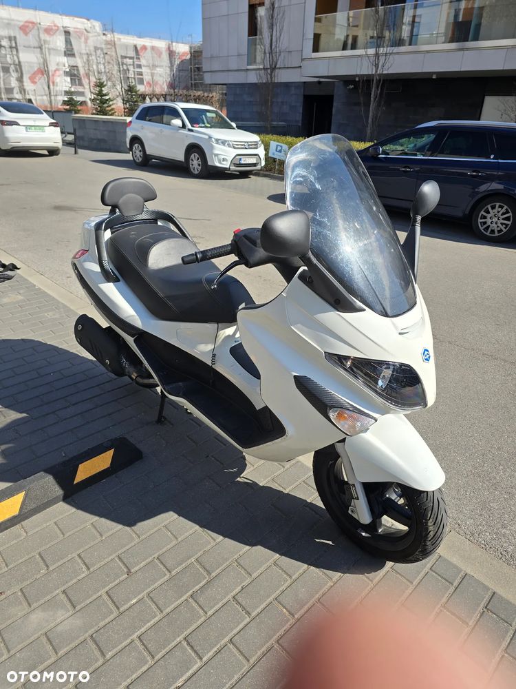 Piaggio Xevo - 11