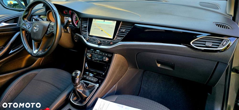Opel Astra 1.4 Turbo Dynamic - 26