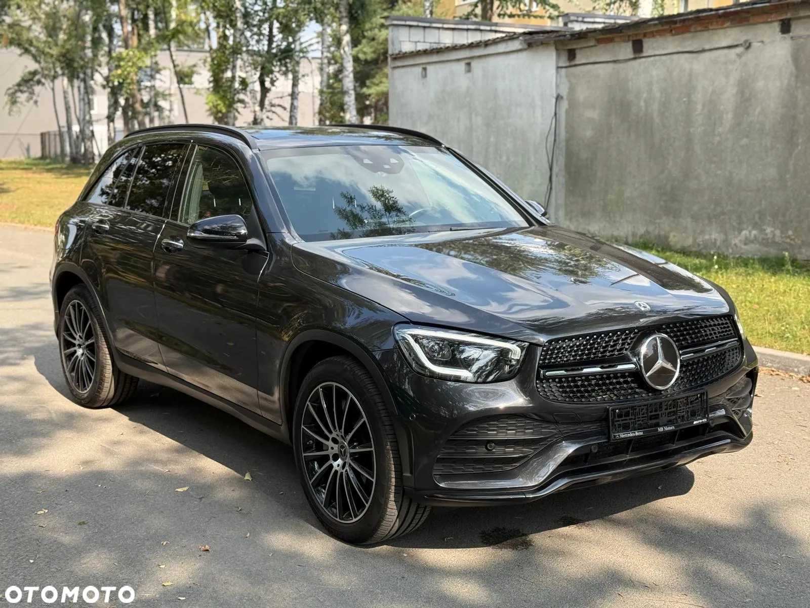 Mercedes-Benz GLC 300 d 4Matic 9G-TRONIC AMG Line - 3